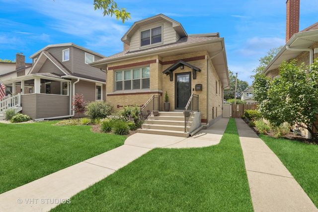 6848 N Oriole Avenue, Chicago, IL 60631