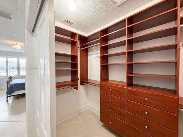 3279 Huntington, Weston, FL 33332