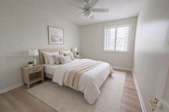 3279 Huntington, Weston, FL 33332