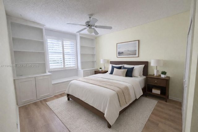 3279 Huntington, Weston, FL 33332