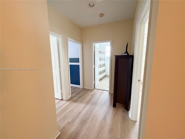 3279 Huntington, Weston, FL 33332