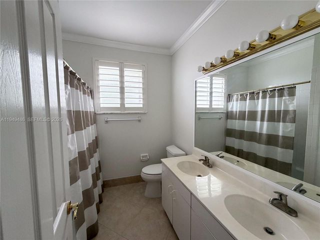 3279 Huntington, Weston, FL 33332