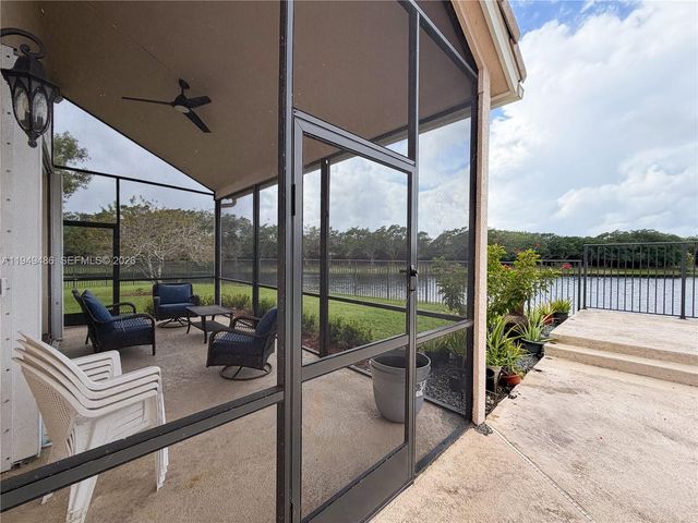 3279 Huntington, Weston, FL 33332