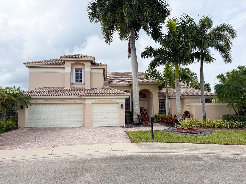 3279 Huntington, Weston, FL 33332