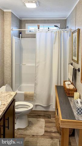 19 OTTER PL, Whiting, NJ 08759