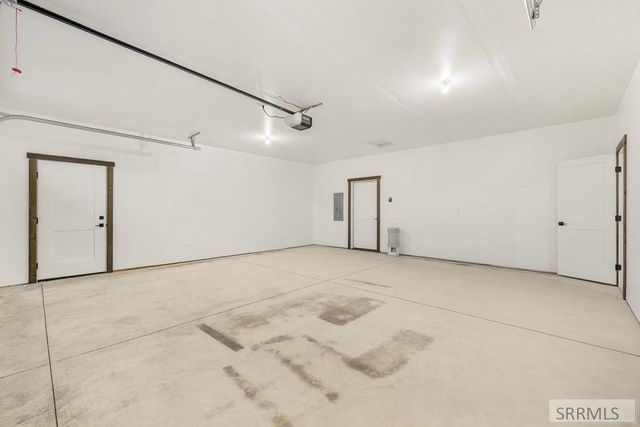 288 E 5th S, Sugar City, ID 83448