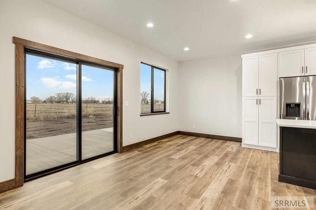 Image 18 of property listing at 288 E 5th S, Sugar City, ID 83448