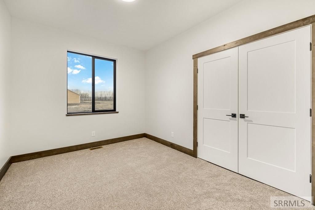 Image 27 of property listing at 288 E 5th S, Sugar City, ID 83448