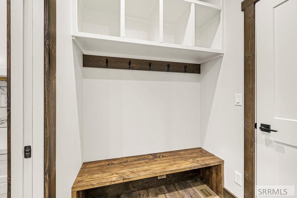 Image 31 of property listing at 288 E 5th S, Sugar City, ID 83448