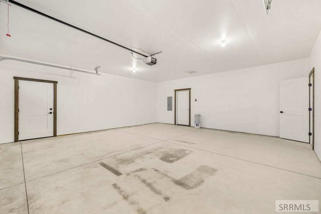 Image 33 of property listing at 288 E 5th S, Sugar City, ID 83448