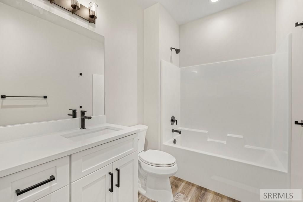 Image 41 of property listing at 288 E 5th S, Sugar City, ID 83448