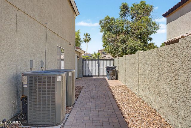 2535 E SARATOGA Street, Gilbert, AZ 85296