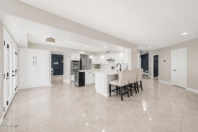 2535 E SARATOGA Street, Gilbert, AZ 85296