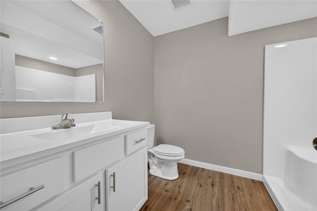 4215 English Glen Avenue, Marion, IA 52302