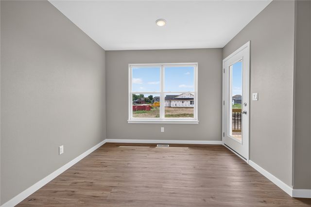 4215 English Glen Avenue, Marion, IA 52302