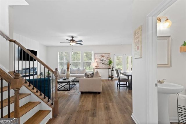 206 Blue Dragon Drive, Jefferson, GA 30549