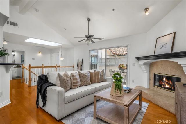 2514 Vanderbilt Lane C, Redondo Beach, CA 90278