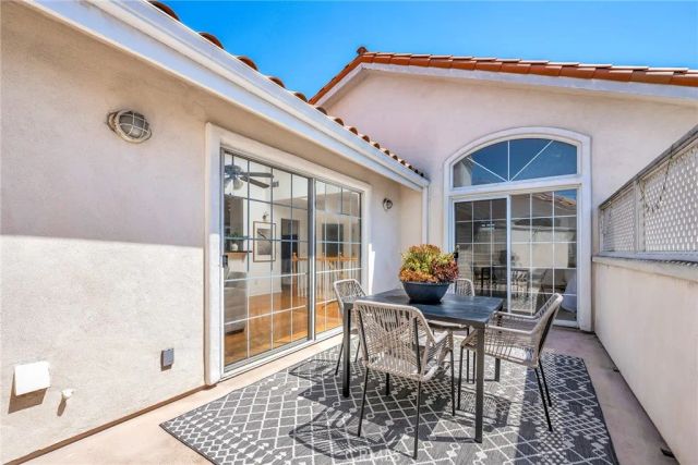 2514 Vanderbilt Lane C, Redondo Beach, CA 90278