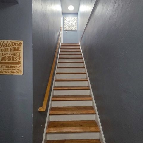 11 Fay, Worcester, MA 01604