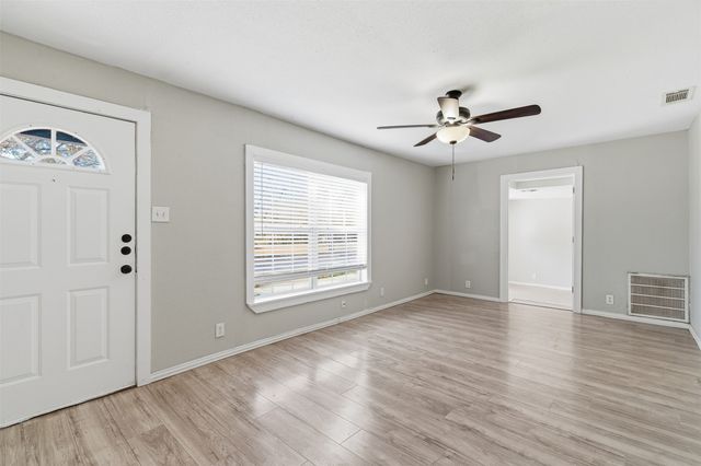 405 N Carr Avenue, Sherman, TX 75090