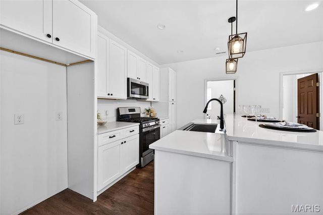 3332 Wisconsin Avenue, St Louis, MO 63118