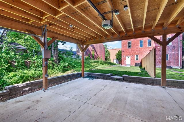 3332 Wisconsin Avenue, St Louis, MO 63118
