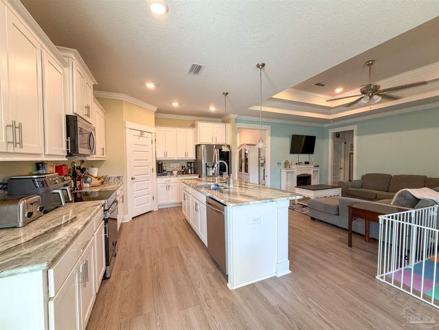 12509 Windsor Dr, Pensacola, FL 32506