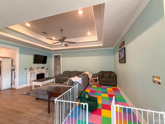 12509 Windsor Dr, Pensacola, FL 32506