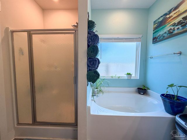 12509 Windsor Dr, Pensacola, FL 32506