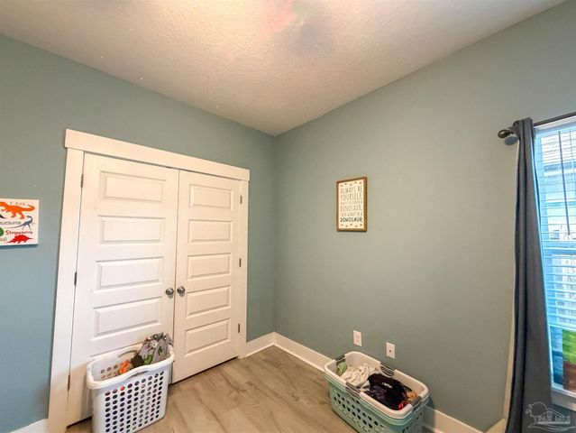 12509 Windsor Dr, Pensacola, FL 32506