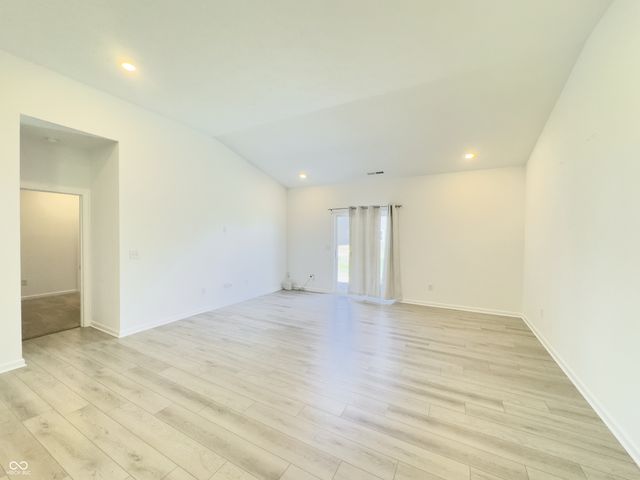 1374 Saguaro Way, Greenwood, IN 46143