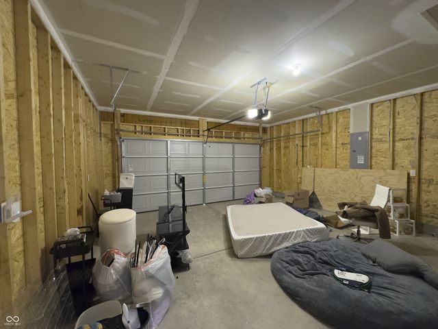 1374 Saguaro Way, Greenwood, IN 46143