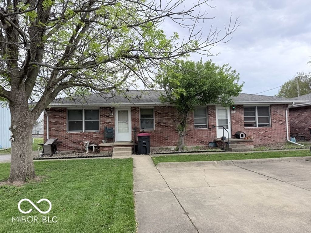 411 S South Street, Brookston, IN 47923