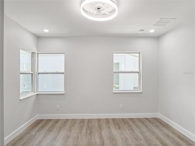 1190 W LAKESHORE DRIVE, Clermont, FL 34711