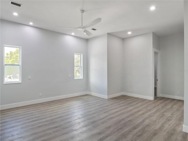 1190 W LAKESHORE DRIVE, Clermont, FL 34711