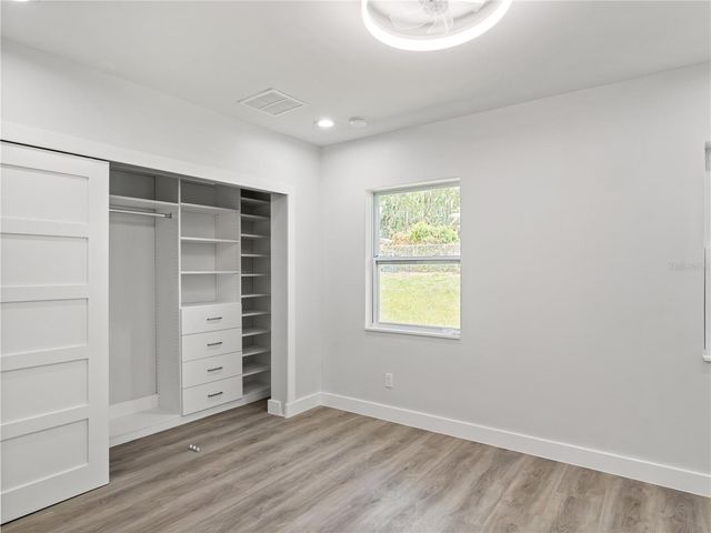1190 W LAKESHORE DRIVE, Clermont, FL 34711