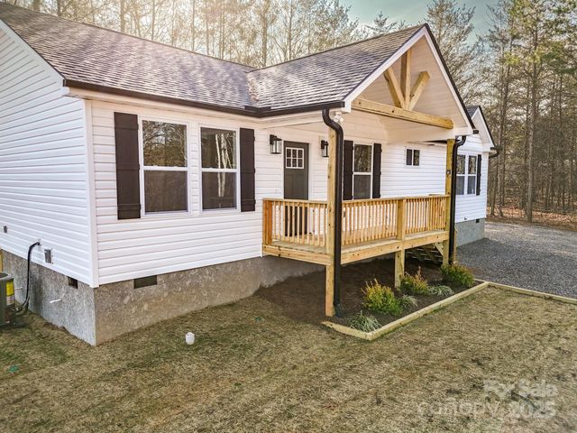 74 Ridge Way, Marion, NC 28752