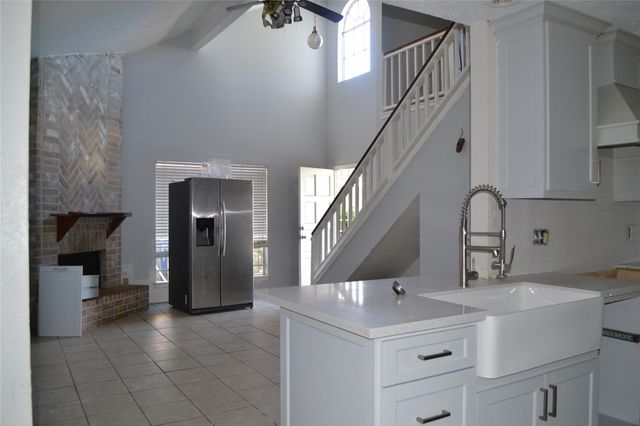 917 Holbech Lane, Channelview, TX 77530