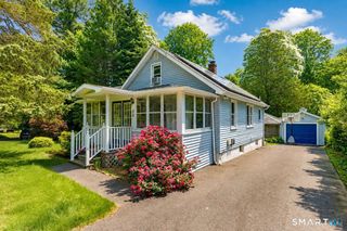20 Highland Avenue, Woodbridge, CT 06525