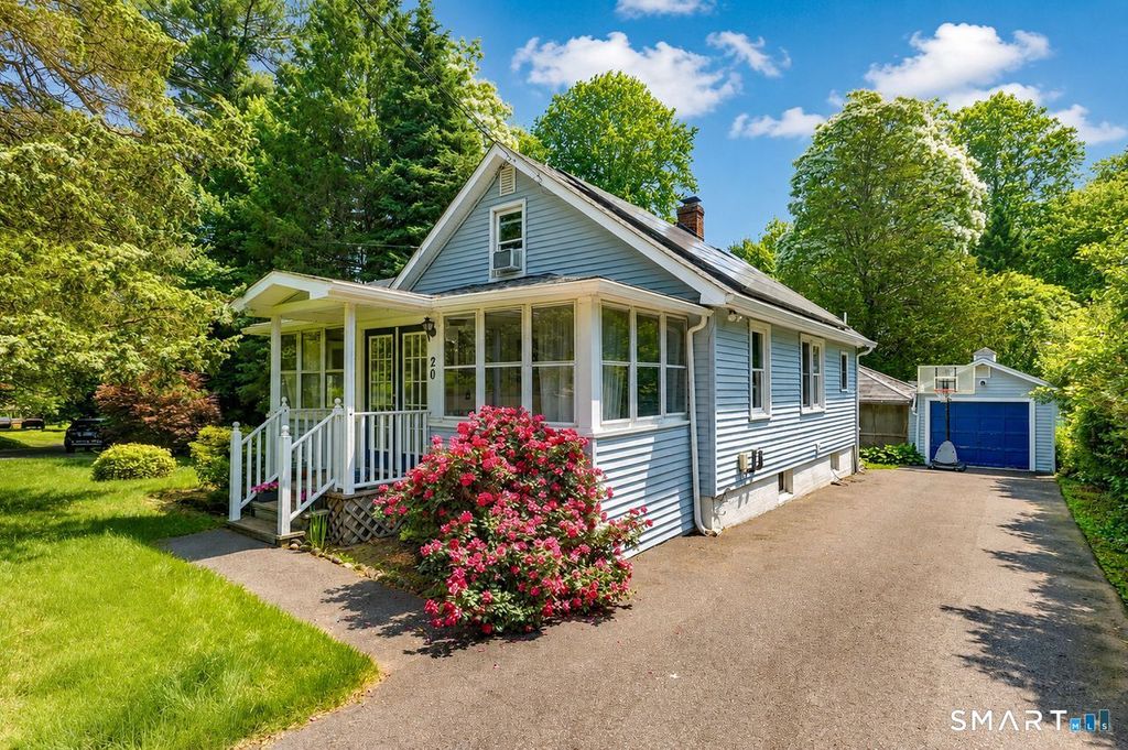 20 Highland Avenue, Woodbridge, CT 06525
