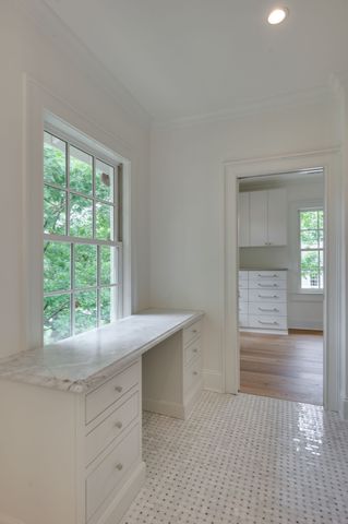 4428 Sheppard Pl, Nashville, TN 37205