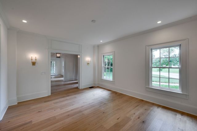 4428 Sheppard Pl, Nashville, TN 37205