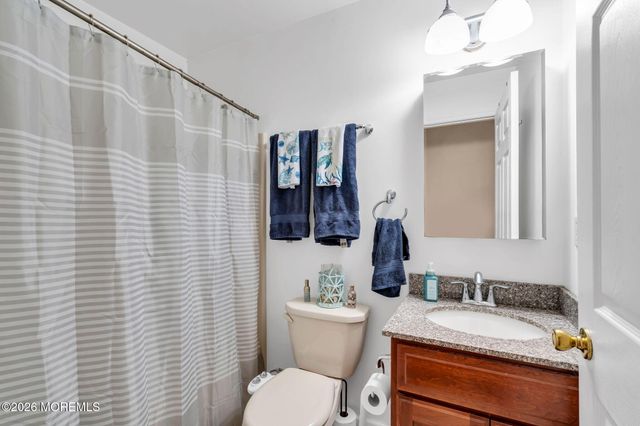 22 Evelyn Court, Brick, NJ 08723