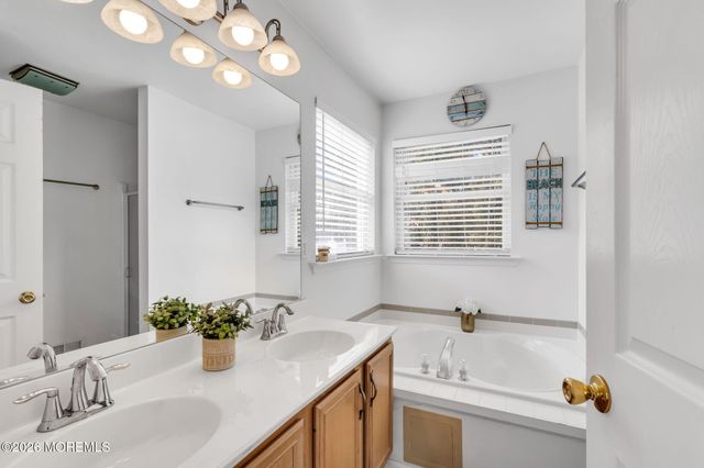 22 Evelyn Court, Brick, NJ 08723