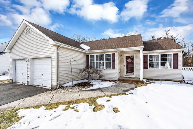 22 Evelyn Court, Brick, NJ 08723