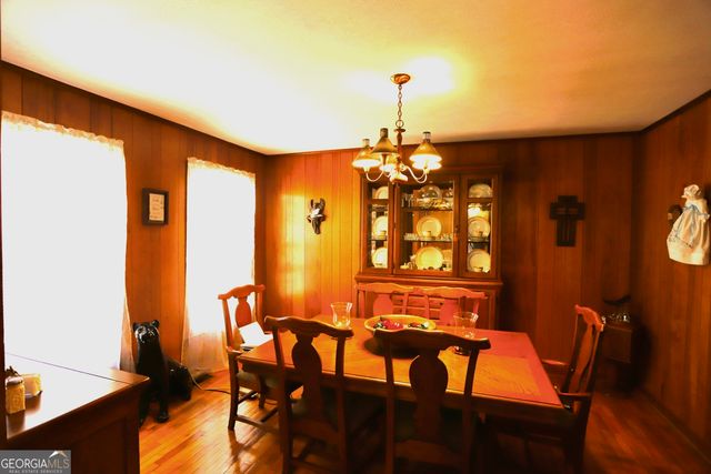 427 Oak Hill Drive, Trion, GA 30753