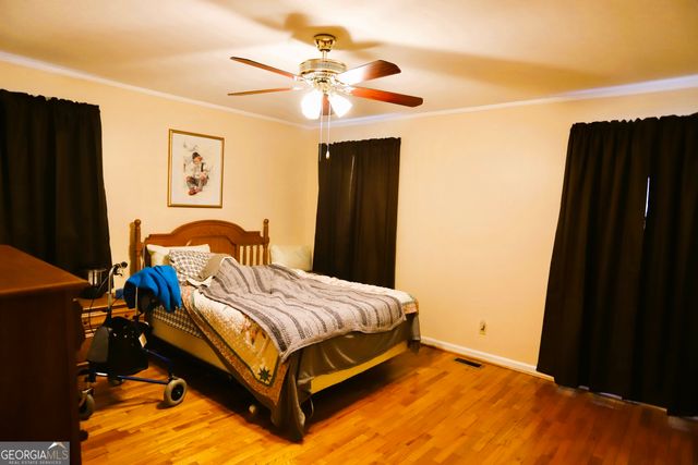 427 Oak Hill Drive, Trion, GA 30753