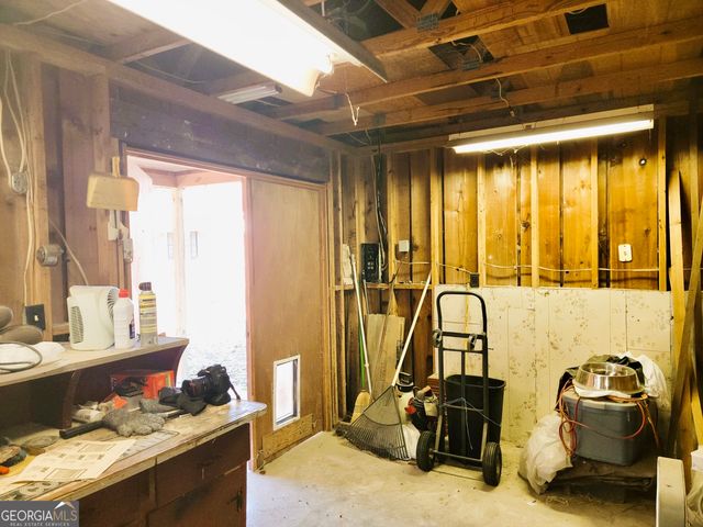 427 Oak Hill Drive, Trion, GA 30753