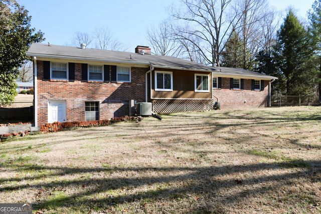 427 Oak Hill Drive, Trion, GA 30753