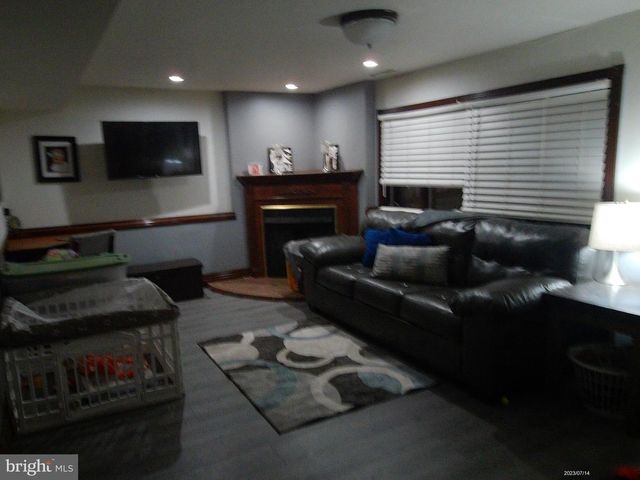 139 FAIRMOUNT AVE, Blackwood, NJ 08012